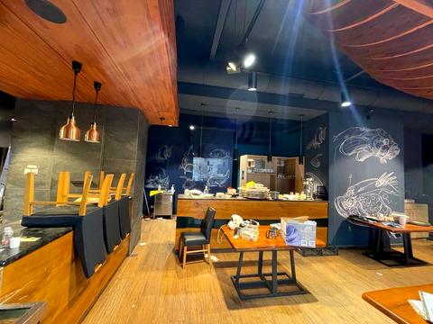 комерційна за адресою Олександрійський пров., 6