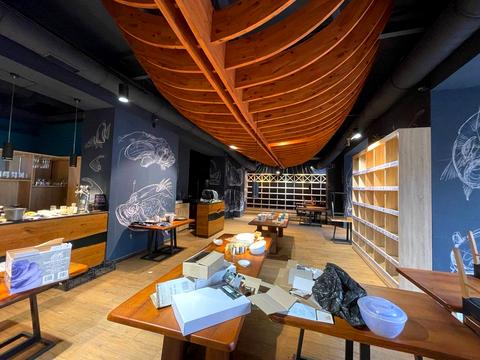 комерційна за адресою Олександрійський пров., 6