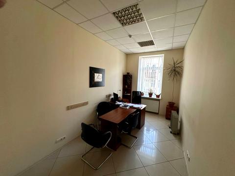 комерційна за адресою Олександра Кониського вул., 80