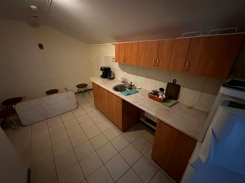 комерційна за адресою Олександра Кониського вул., 80