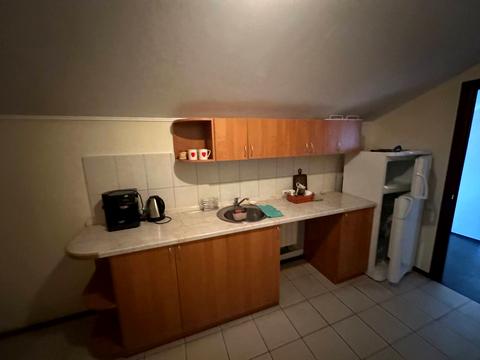 комерційна за адресою Олександра Кониського вул., 80