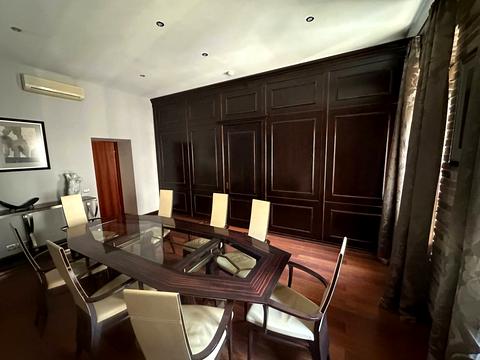 комерційна за адресою Олександра Кониського вул., 80