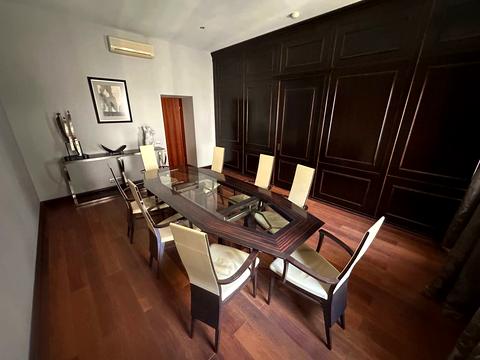 комерційна за адресою Олександра Кониського вул., 80