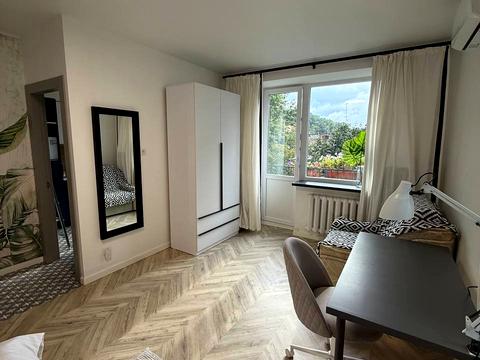 квартира за адресою Івана Богуна вул., 12