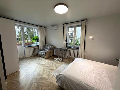 квартира за адресою Івана Богуна вул., 12