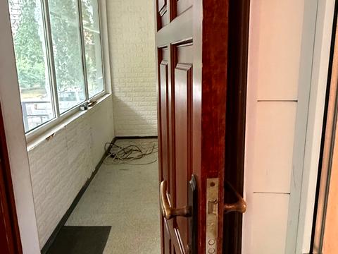 комерційна за адресою Чорних Запорожців вул. (Короленка), 64