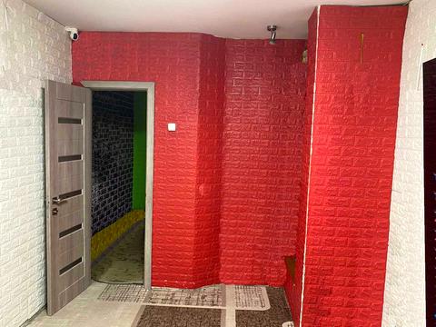 комерційна за адресою Чорних Запорожців вул. (Короленка), 64