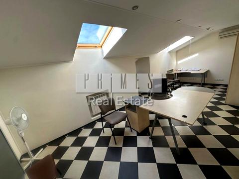 комерційна за адресою Олександра Кониського вул., 80