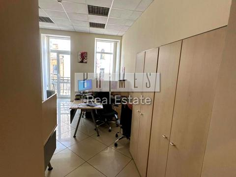 комерційна за адресою Олександра Кониського вул., 80