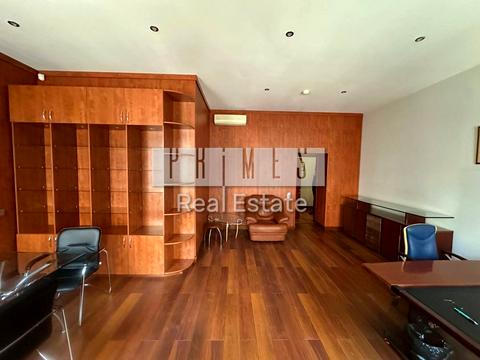 комерційна за адресою Олександра Кониського вул., 80