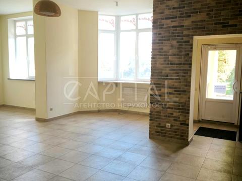 коммерческая по адресу Житня ул., 17