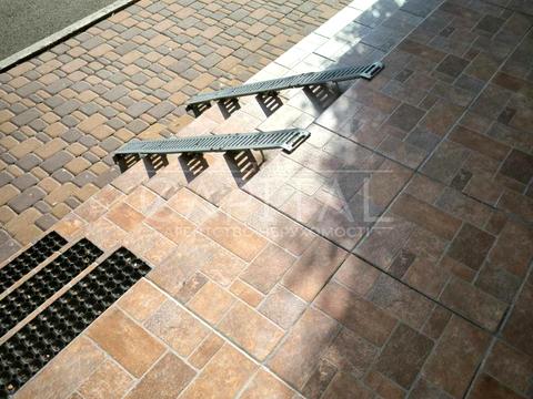 коммерческая по адресу Житня ул., 17