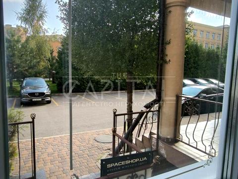 коммерческая по адресу Житня ул., 17