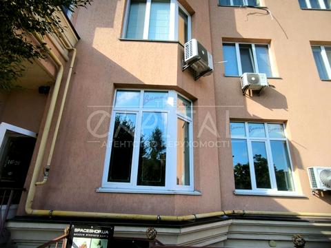 коммерческая по адресу Житня ул., 17