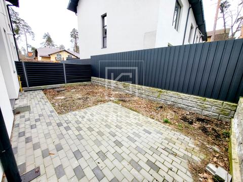 дом по адресу Василя Стуса ул. (Пушкинская)