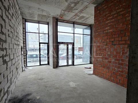 комерційна за адресою Київ, Ревуцького вул., 40