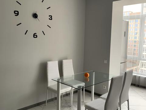 квартира за адресою Андрія Мельника вул., (Будинок 1)