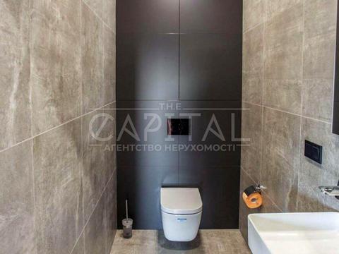 комерційна за адресою Валерія Лобановського просп., 150-Б