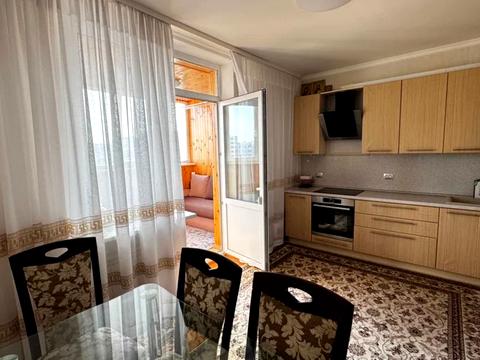 квартира за адресою Олени Пчілки вул., 2