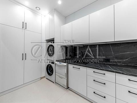 комерційна за адресою Василя Тютюнника вул. (Анрі Барбюса), 43