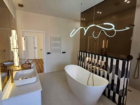 дом по адресу набережная Василия Стефаника ул.