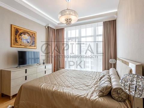 квартира за адресою Київ, Андрія Верхогляда вул. (Михайла Драгомирова), 15