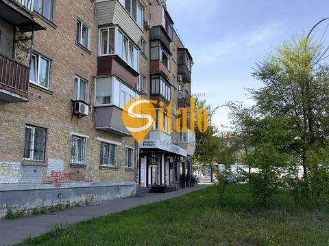 комерційна за адресою Івана Огієнка вул. (Миколи Лукашевича), 21