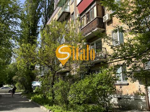 комерційна за адресою Івана Огієнка вул. (Миколи Лукашевича), 21