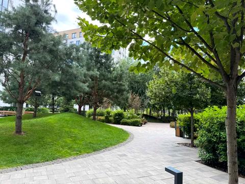 квартира за адресою Салютна вул., (Будинок 02301-02303)