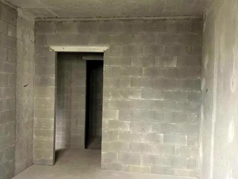 квартира за адресою Салютна вул., (Будинок 02301-02303)