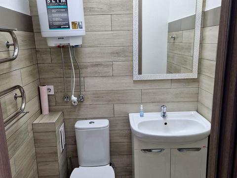 комерційна за адресою Юрія Пасхаліна вул. (Ілліча), 17