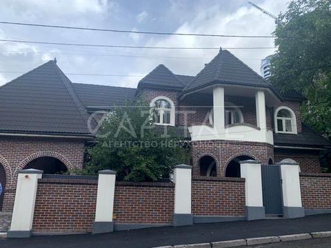 будинок за адресою Павла Загребельного вул. (Миколи Раєвського), 15