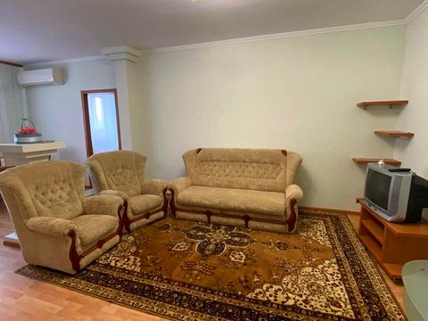 квартира за адресою Генерала Генадія Воробйова вул. (Курська), 13-Е