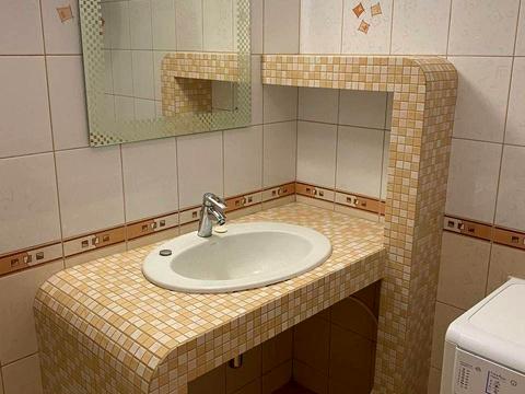 квартира за адресою Генерала Генадія Воробйова вул. (Курська), 13-Е