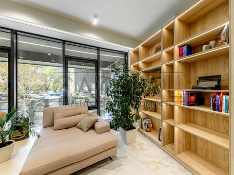 коммерческая по адресу Бусловская ул., 12