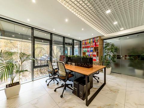 коммерческая по адресу Бусловская ул., 12