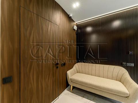 коммерческая по адресу Бусловская ул., 12