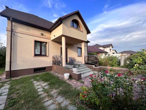 дом по адресу Свято Троїцка