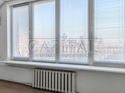 коммерческая по адресу Леси Украинки бульв., 34