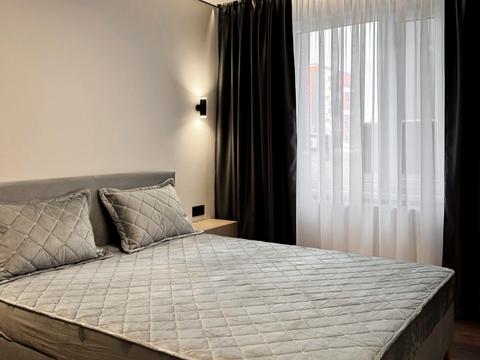 квартира за адресою Степана Бандери вул., 77-Б