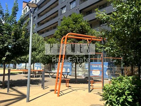 комерційна за адресою Набережно-Рибальська дорога вул., 3