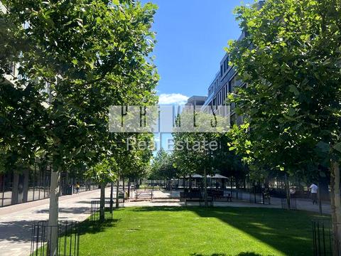 комерційна за адресою Набережно-Рибальська дорога вул., 3