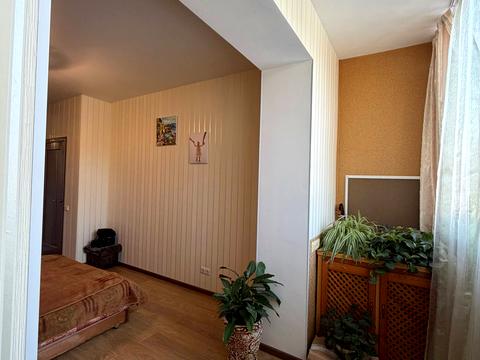 квартира за адресою Яснополянська вул., 48-А