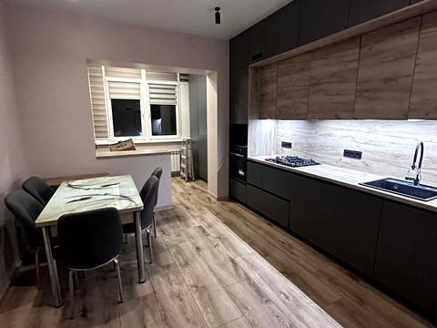 квартира по адресу с. Минай, Провулок Парковий, 8б