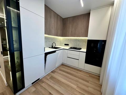 квартира за адресою Степана Бандери вул., (Будинок 4)