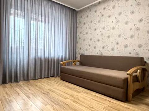 квартира за адресою Хмельницька вул., 10