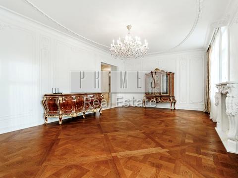 квартира за адресою Київ, Андрія Верхогляда вул. (Михайла Драгомирова), 9