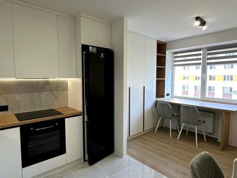 квартира по адресу Героев Майдана ул., (Будинок 2)