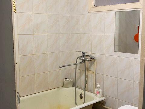 квартира за адресою Академіка Булаховського вул., 28-Б