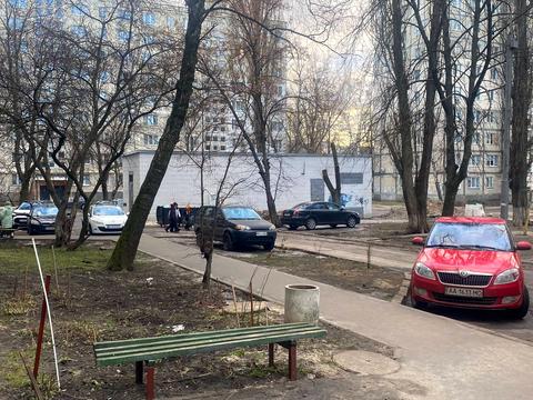 квартира за адресою Академіка Булаховського вул., 28-Б